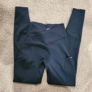 Bombshell sportswear contour leggings